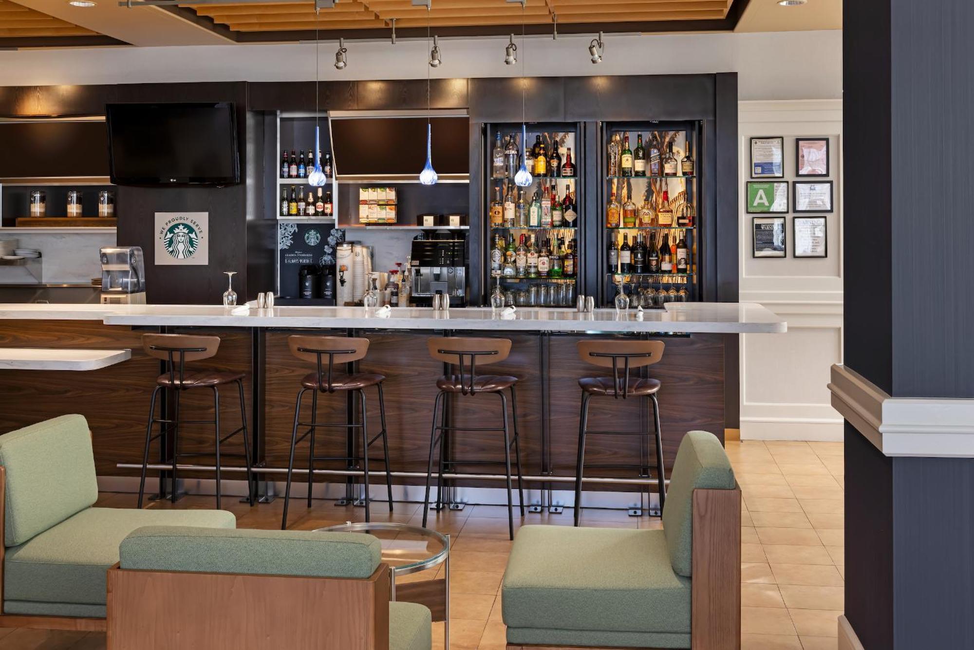 Courtyard By Marriott Baldwin Park Hotell Exteriör bild